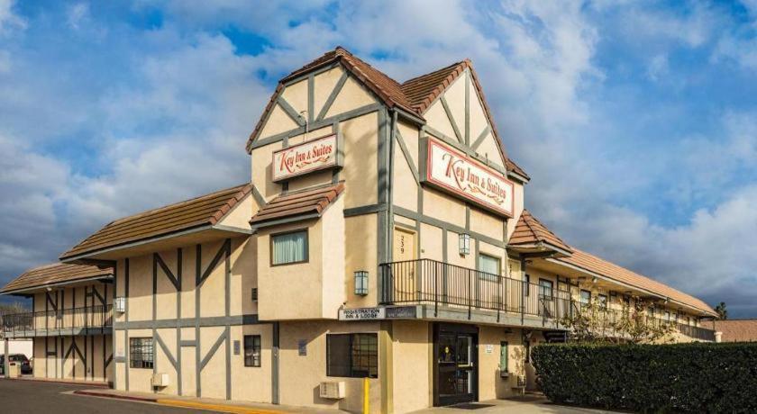 Lemon Heights Inn Tustin Exterior photo